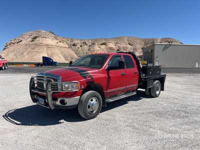2005 Dodge 3500 4x4 Flatbed Truck