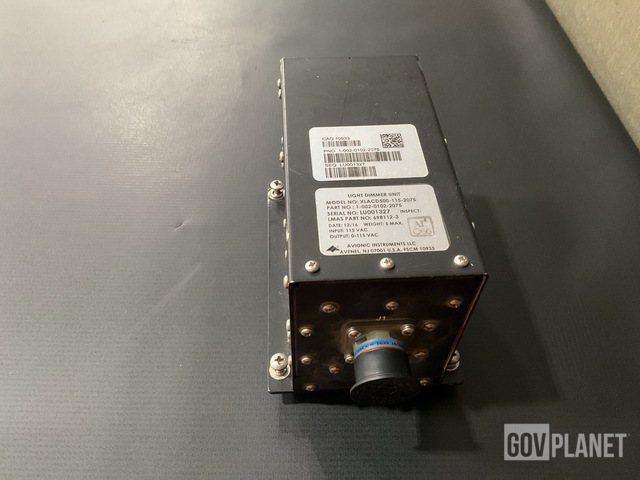 Avionic Instruments 1-002-0102-2075 Electric Light Control