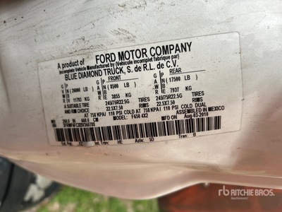 2011 Ford F-650 4x2 Van Truck