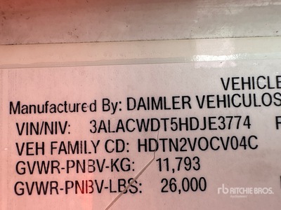2017 Freightliner M2 106 4x2 Moving Furgonetka