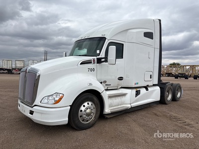 2020 Kenworth T680 6x4 T/A Sleeper Truck Tractor