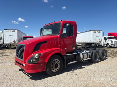 2015 Volvo VNL 6x4 T/A Day Cab Truck Tractor