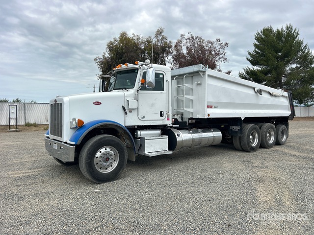 2018 Peterbilt 365 8x4 Tri/A Dump Truck