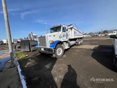 2018 Peterbilt 365 6x4 Tri/A Camión dumper