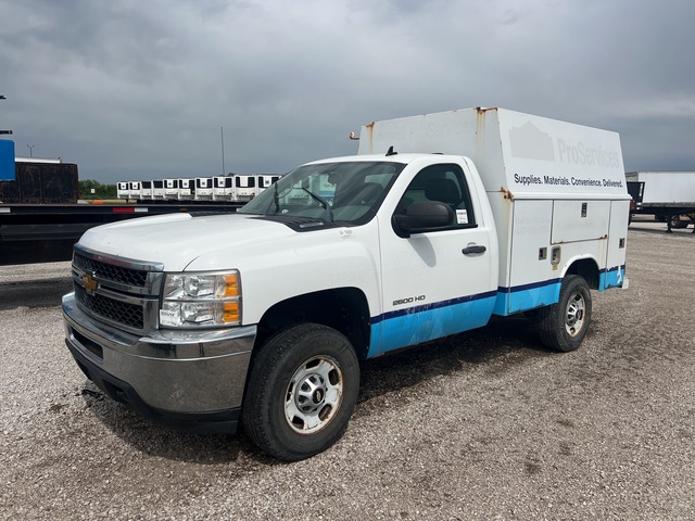 2014 Chevrolet Silverado 2500HD 4x2 Utility Truck 2014 Chevrolet Silverado 2500HD 4x2 Utility Truck