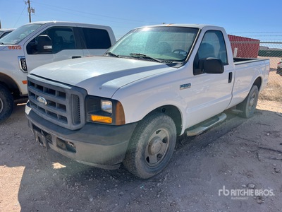 2006 Ford F-250 XL 4x2 Pickup