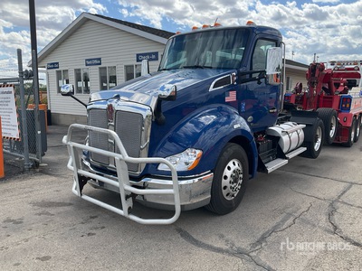 2020 Kenworth T680 6x4 T/A Day Cab Truck Tractor