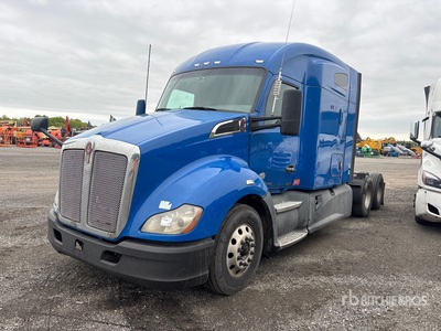 2019 Kenworth T680 6x4 3- Achs Sattelzugmaschine mit Schlafkabine (Inoperable)