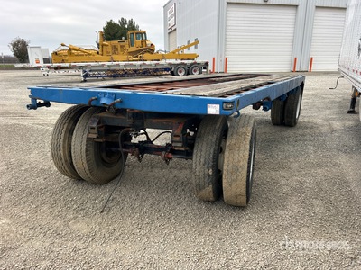 1960 Fruehauf 20 ft T/A Spread Axle Flatbed Trailer