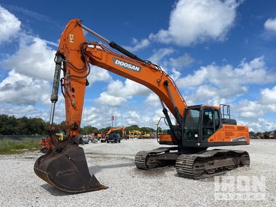 2021 Doosan DX350LC-5 Tracked Excavator