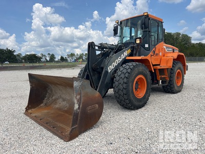 2020 Doosan DL220-5 Wheel Loader