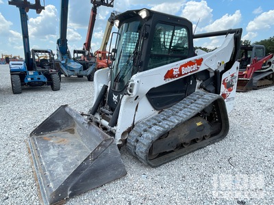 2022 Bobcat T76 Compact Track Loader