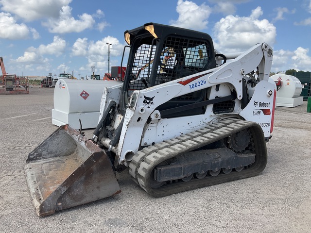 2021 Bobcat T740 Compact Track Loader