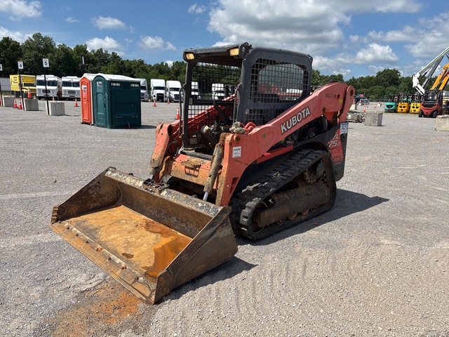 2018 Kubota SVL75-2 Two-Speed Compact Track Loader 2018 Kubota SVL75-2 Two-Speed Compact Track Loader