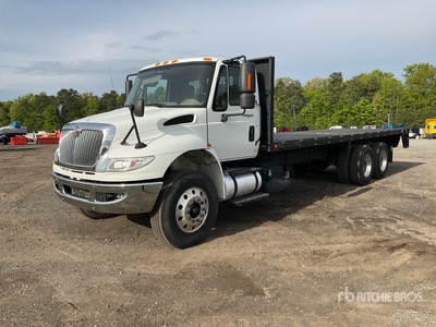 2013 International 4400 6x4 Flatbed Truck