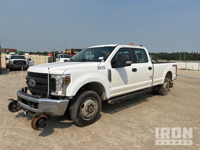 2018 Ford F-350 XL 4x4 Crew Cab Hi-Rail Pickup