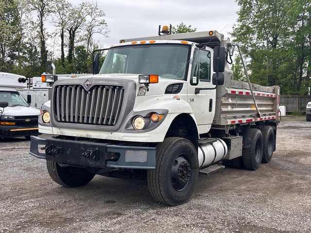 2008 International 7600 6x4 T/A Dump Truck 2008 International 7600 6x4 T/A Dump Truck