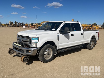 2019 Ford F-350 XLT 4x4 Crew Cab Pickup