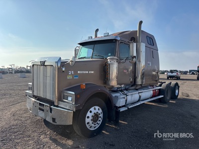 1998 Western Star 4900 6x4 T/A Sleeper Truck Tractor