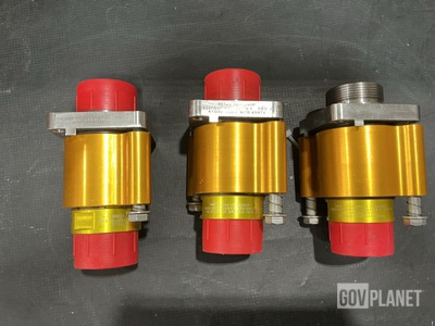 (3) Eaton AE82291P Quick Disconnect Coupling Assemblies