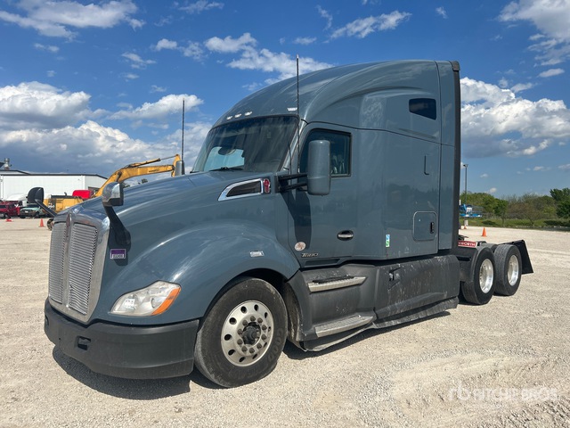 2022 Kenworth T680 6x4 T/A Sleeper Truck Tractor