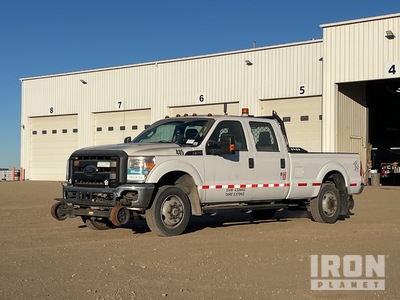 2016 Ford F-350 XL 4x4 Crew Cab Pickup
