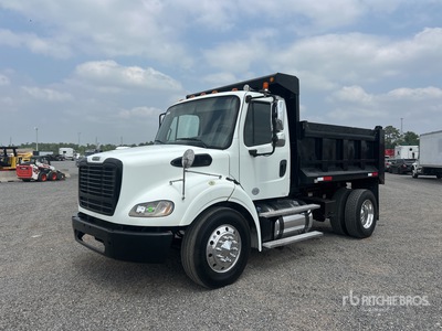 2013 Freightliner M2 112 4x2 S/A Dump Truck