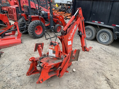 Kubota BH77 Accesorio de retroexcavadora de 3 puntos