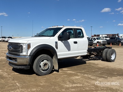 2017 Ford F-550 XL 4x4 Extended Cab Cab and Chassis