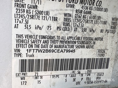 2012 Ford F-250 XL 4x4 Crew Cab Pickup