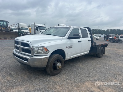 2018 Ram 3500 4x2 Crew Cab Pritsche-Lkw