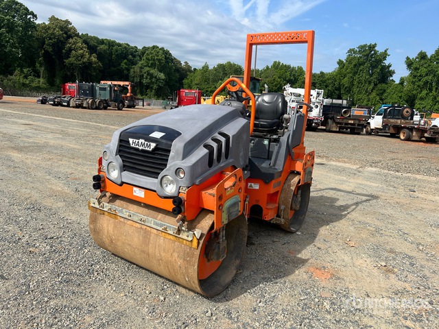 2013 Hamm HD12VV Double Drum Roller