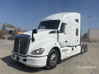 2020 Kenworth T680 6x4 Cabeza Tractora Cabina Dormitorio