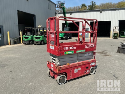 2017 MEC 1930SE Electric Scissor Lift