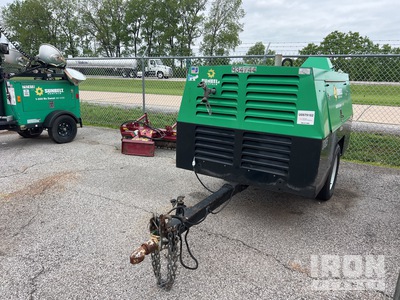 2016 Sullivan D185PDZSB 185 cfm Mobile Air Compressor