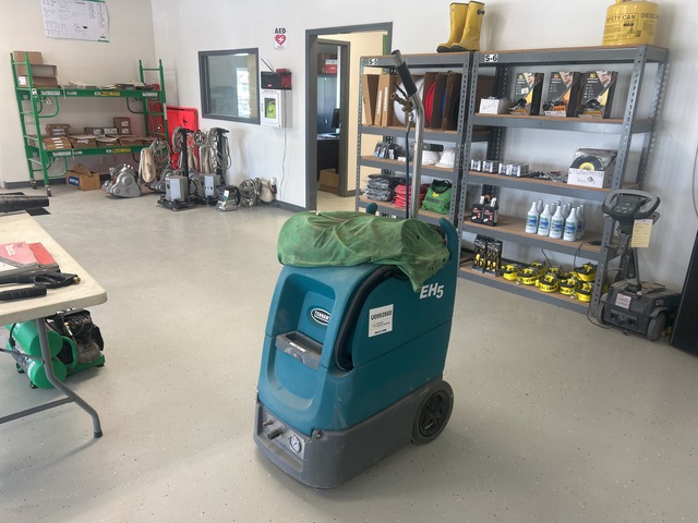 2023 Tennant EH5 Electric Carpet Extractor 2023 Tennant EH5 Electric Carpet Extractor