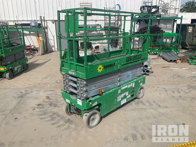 2015 Genie GS-2632 Electric Piattaforma aerea verticale