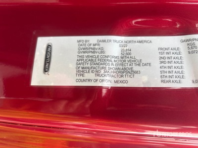 2023 Freightliner Cascadia 126 Cabeza Tractora Cabina Dormitorio