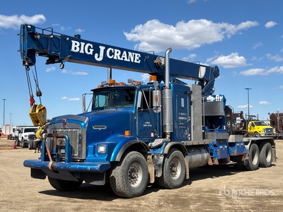 National 1100 30 ton Straight Boom on 1999 Kenworth T800 Wide Hood 8x4 Twin-Steer Sleeper Camión Grúa