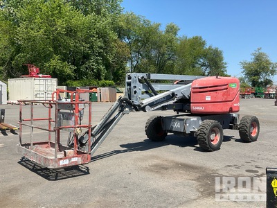 2017 Skyjack SJ46AJ 4WD Diesel Articulating Boom Lift