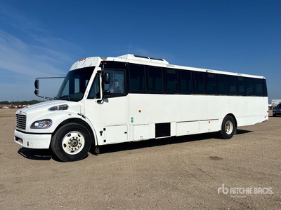 2014 Freightliner B2 4x2 41-Seat Transit Bus