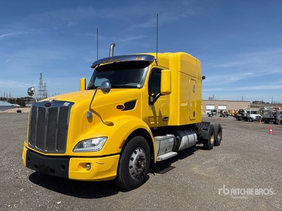 2016 Peterbilt 579 6x4 Sleeper Prime Mover