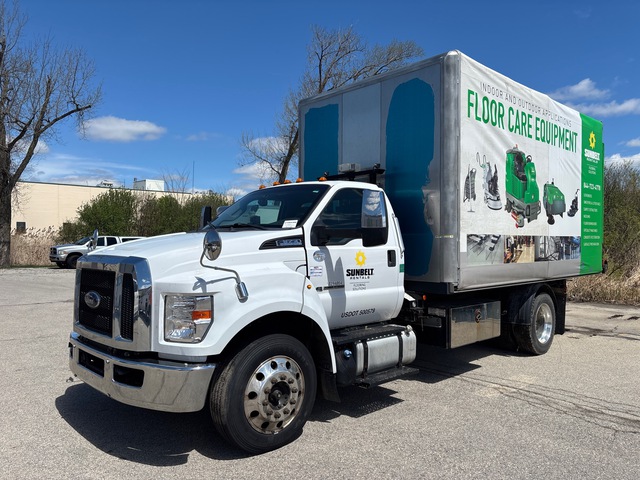 2019 Ford F-650 XL 4x2 Roll-Off Truck