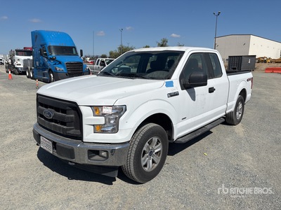 Ford F-150 4x4 Extended Cab Pickup
