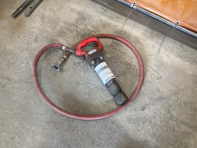 2015 APT M263 Pneumatic Demolition Breaker