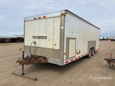 2007 Classic RT24 24 ft T/A Enclosed Trailer