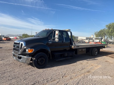 2004 Ford F-650 XLT 4x2 Rollback Truck
