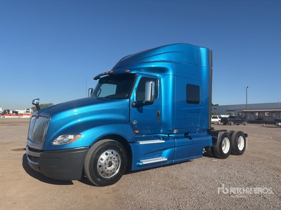 2020 International LT625 6x2 T/A Sleeper Truck Tractor