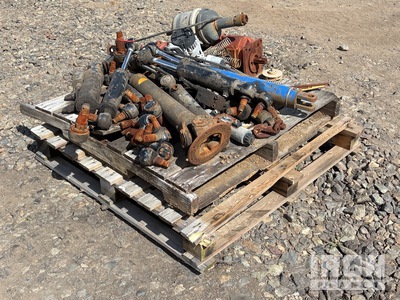 Quantity of Parts ملحقات رافعات متنوعة - Fits Liebherr Crane