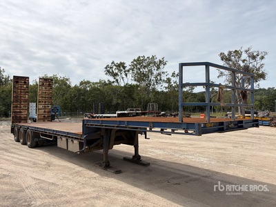 2013 Topstart 13.4 m Tri/A Step Deck Trailer